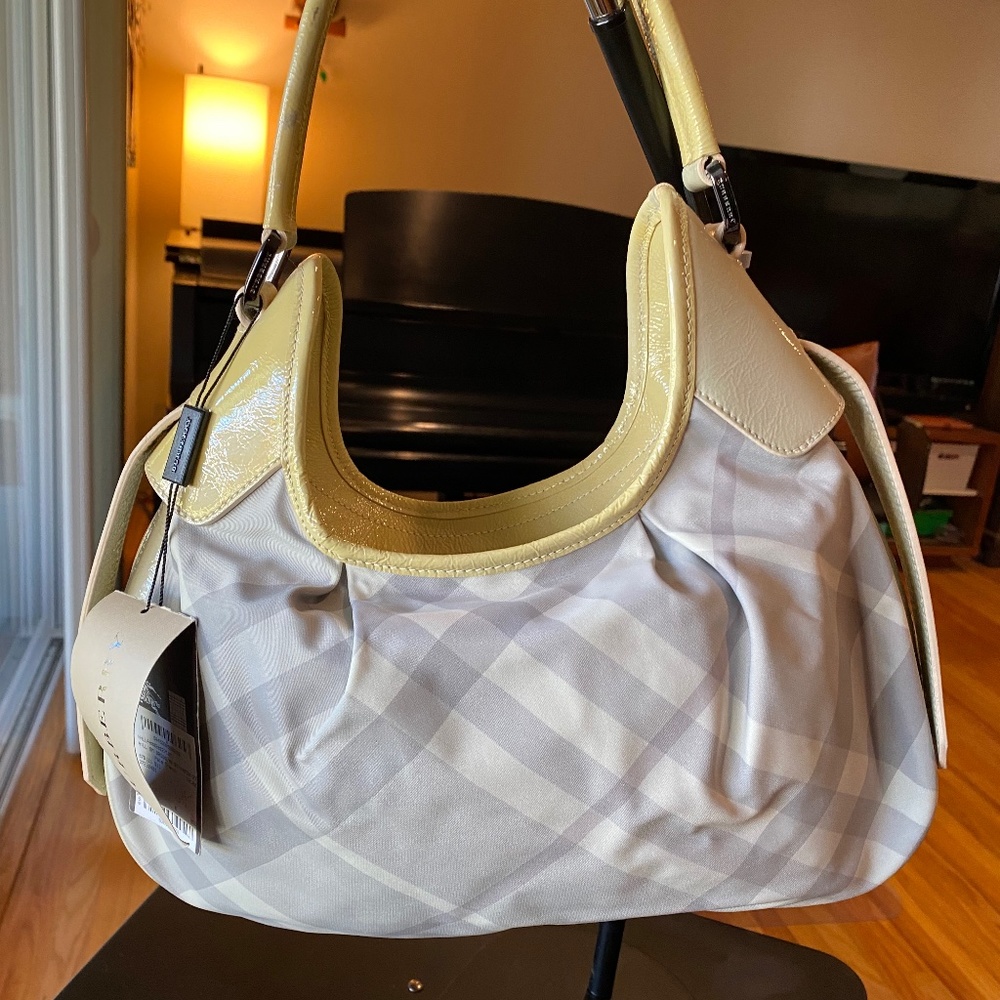 Brand new Authentic Vintage Burberry bag